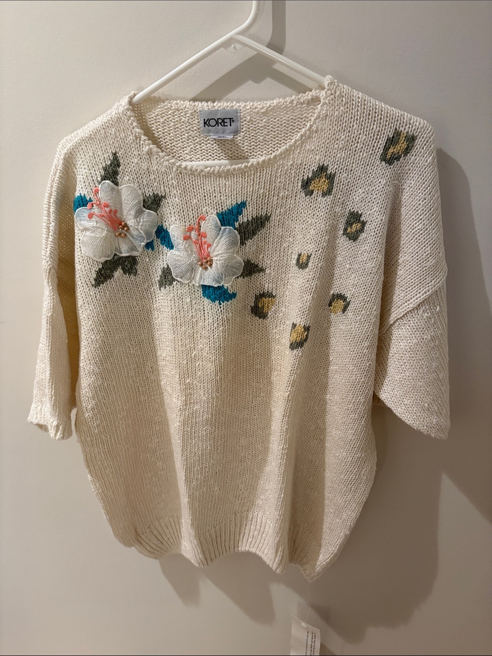 Koret Cream Knit Scoop-Neck Sweater with Floral Appliqués